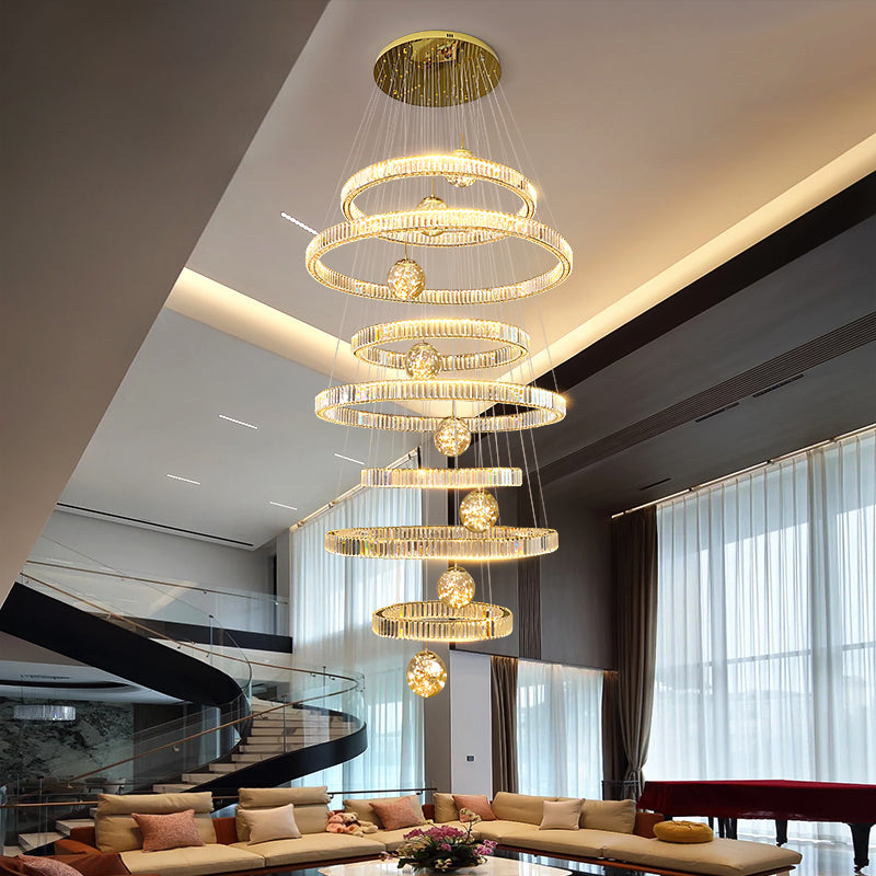 Luma Lyra Chandelier