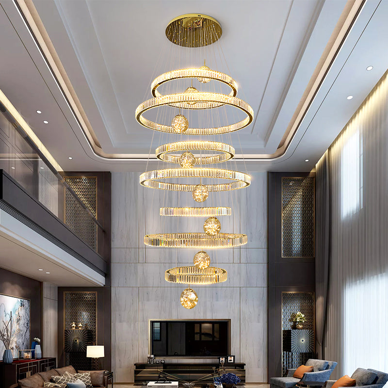 Luma Lyra Chandelier