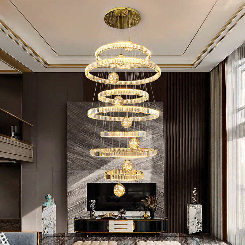 Luma Lyra Chandelier