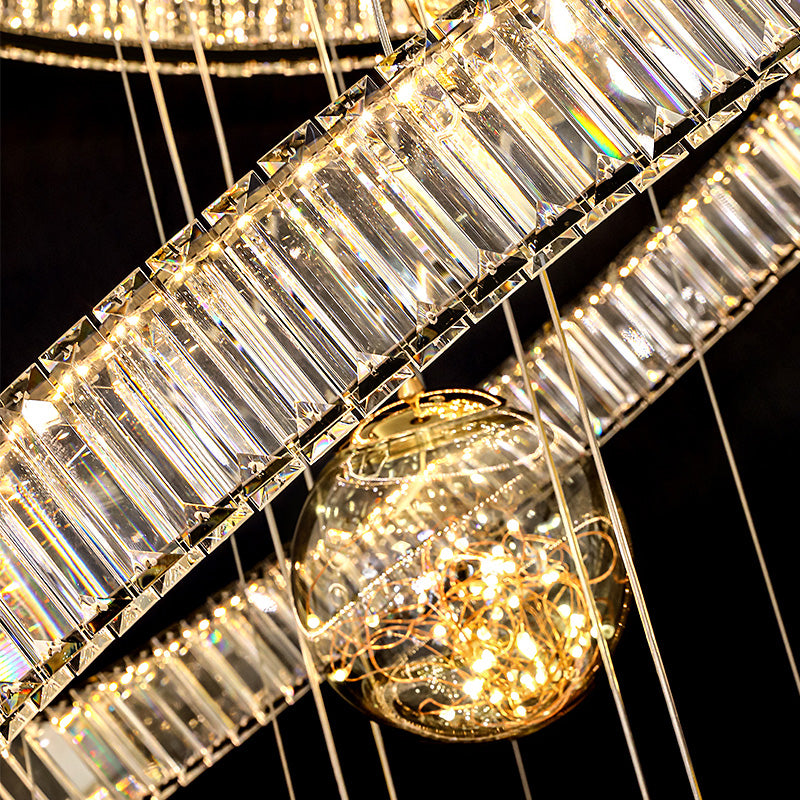 Luma Lyra Chandelier