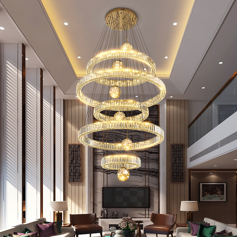 Luma Lyra Chandelier