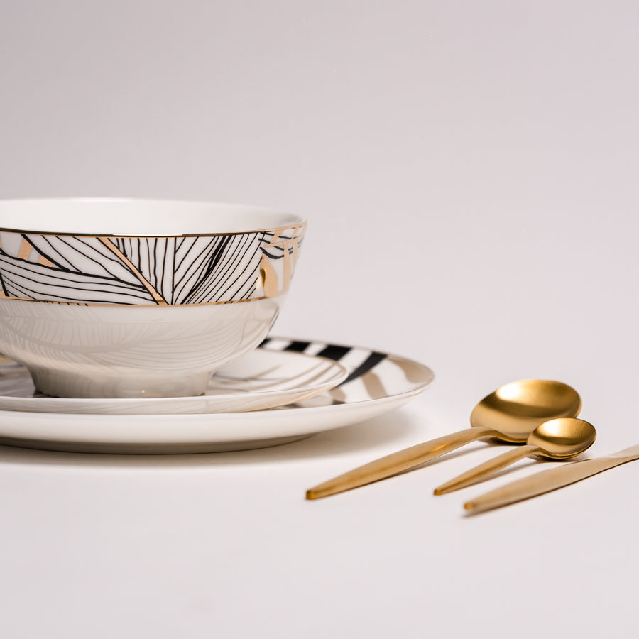 Alpha Golden Plates Set