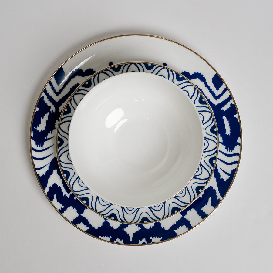 Ensemble d'assiettes conçues par Parker Blue d'Ozarke 