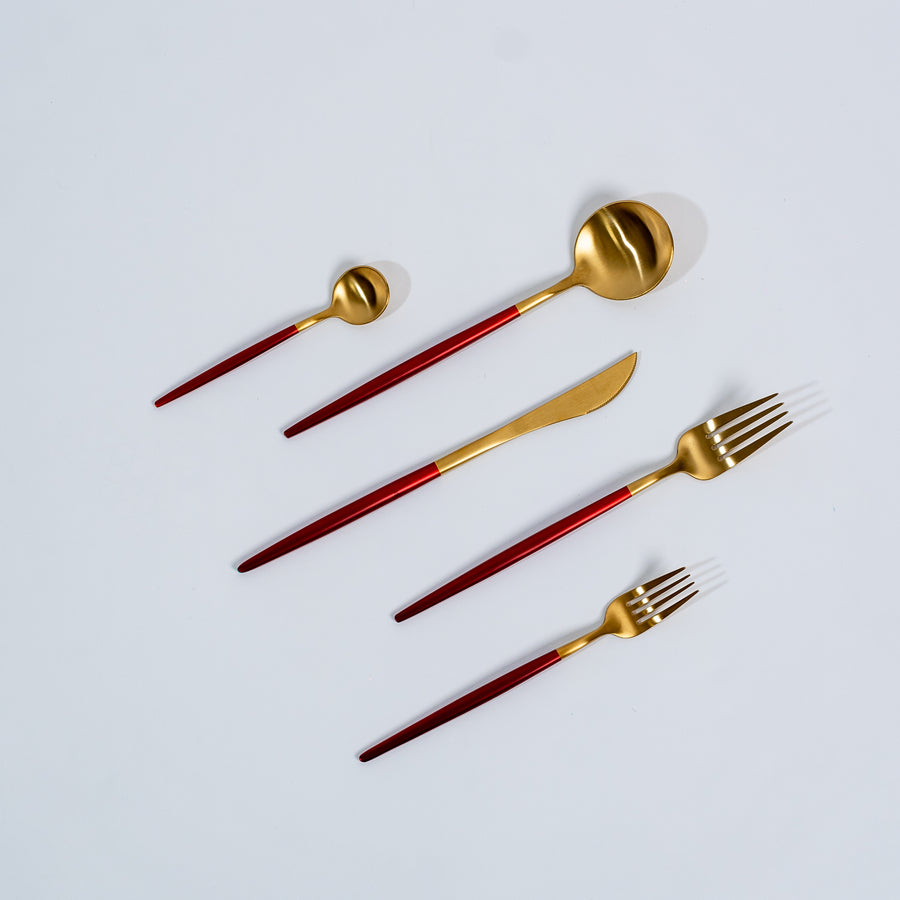Ensemble de couverts royaux 