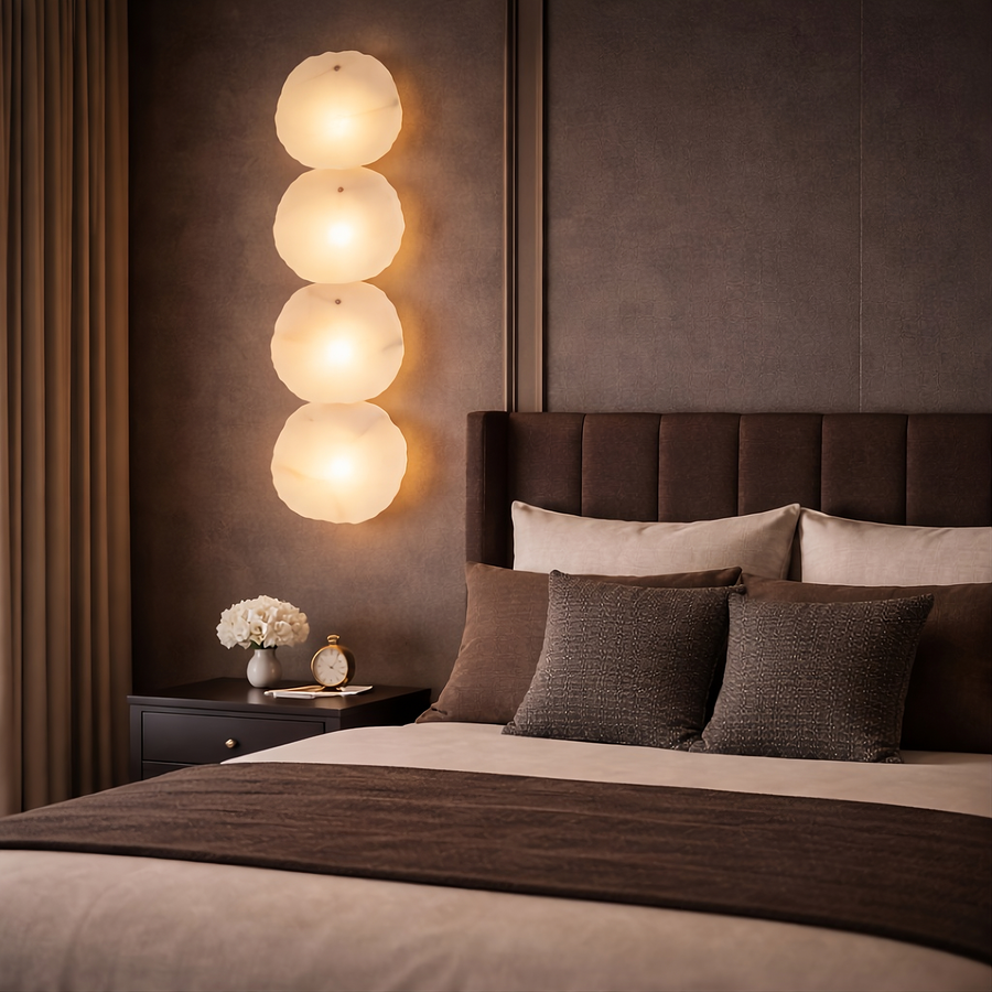 Ilyra Alabaster Lamp