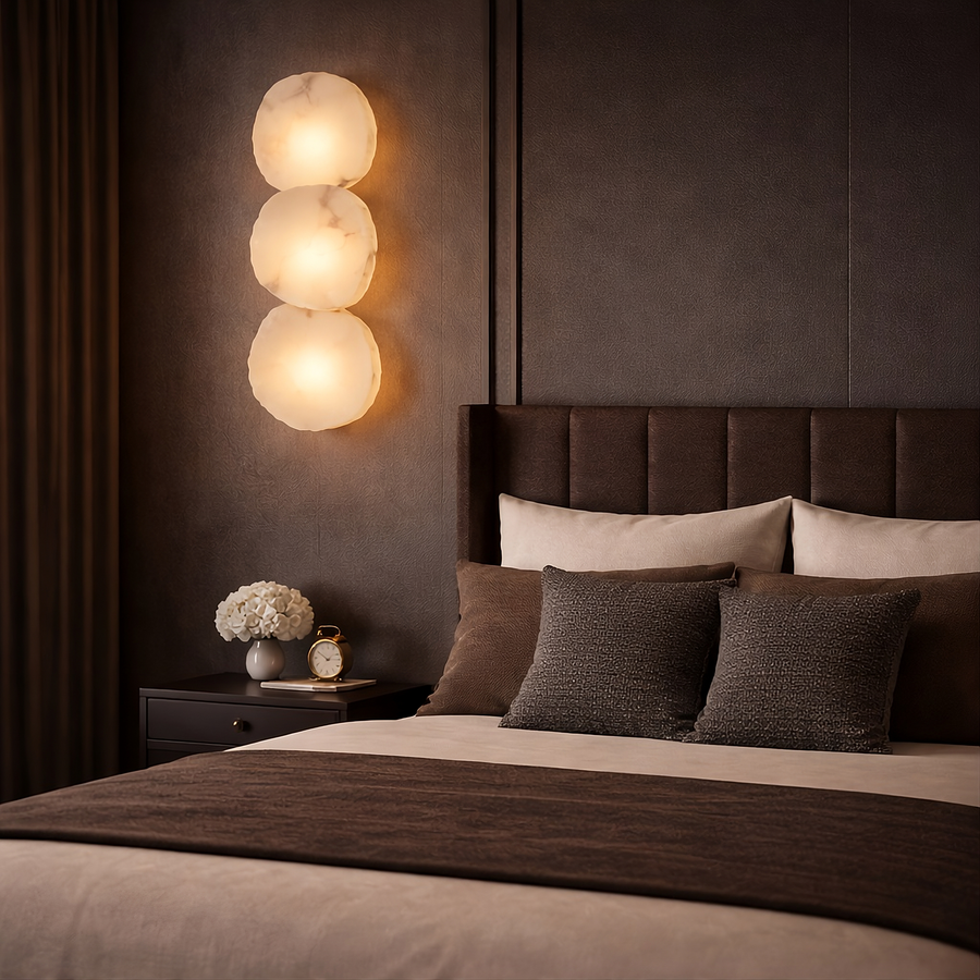 Ilyra Alabaster Lamp
