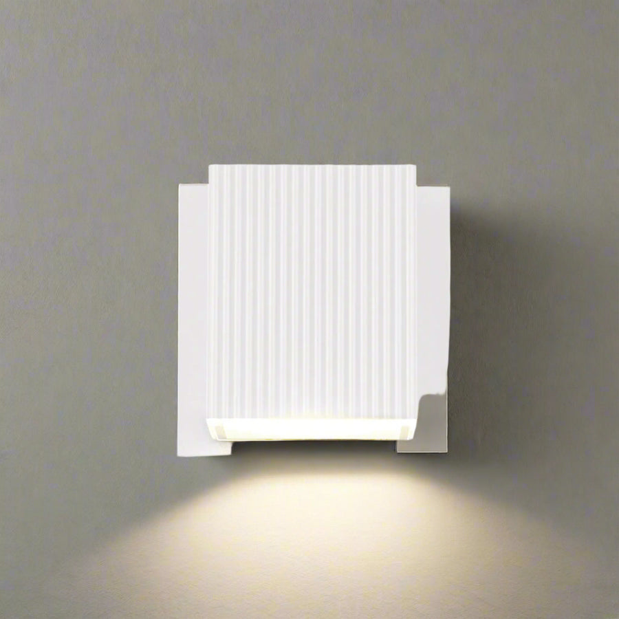 Mavis 5-in Exterior Wall Sconce