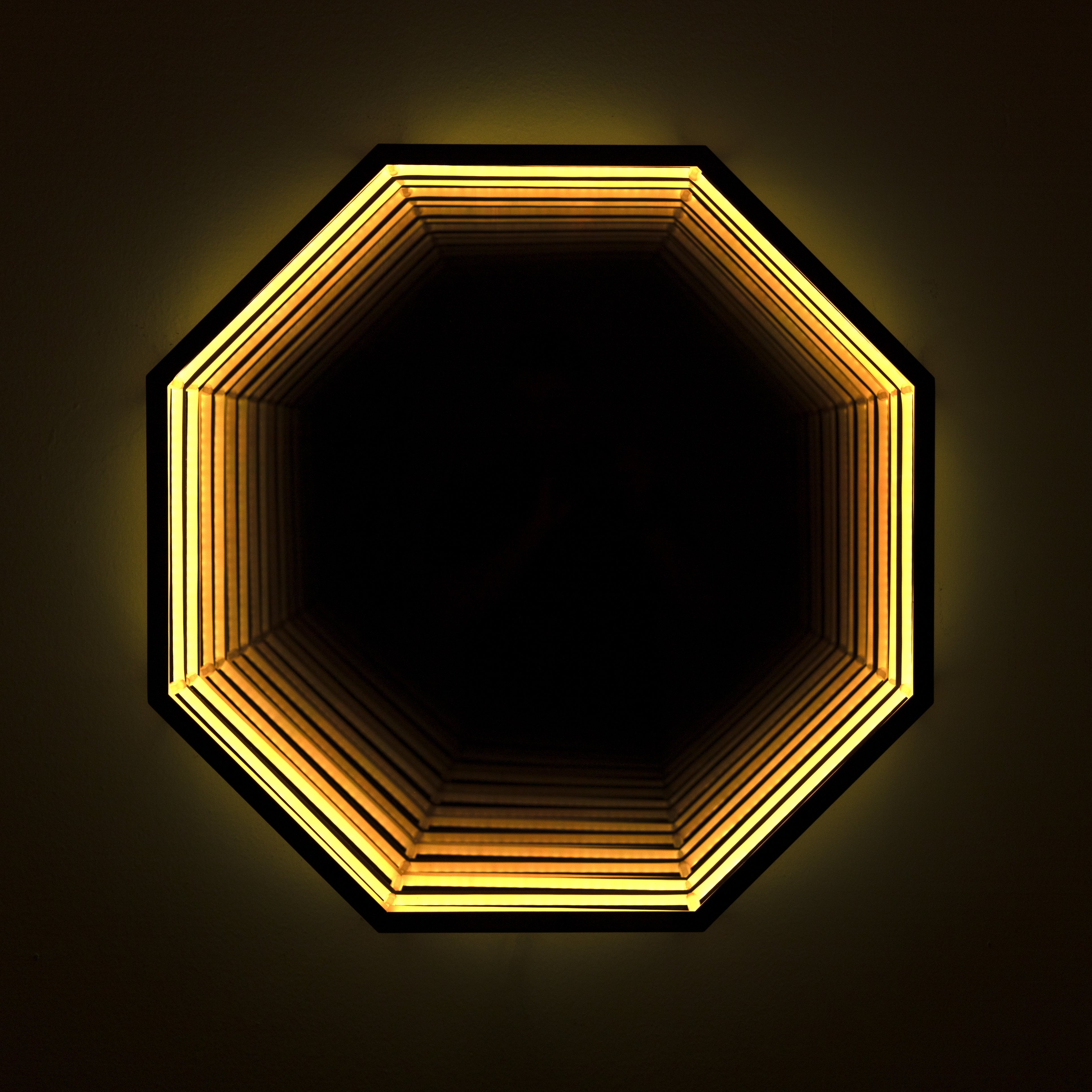 Infinity Shape Octagon 3D Octagon Infinity Mirror Light | Ozarké