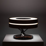 Lampe de table moderne La Série avec haut-parleur et chargeur sans fil 