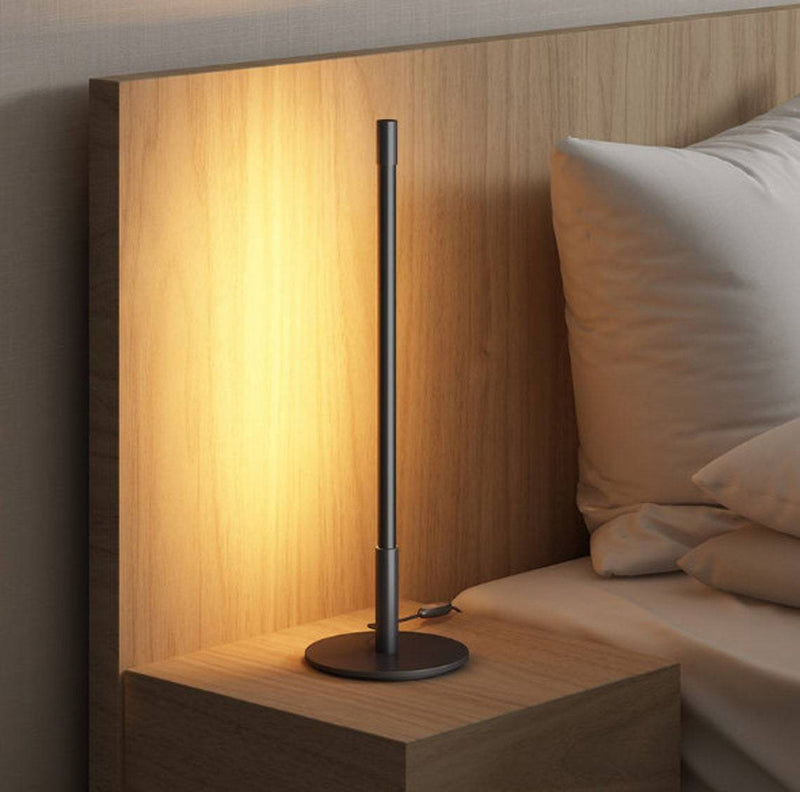 Lampe de table LED Léger